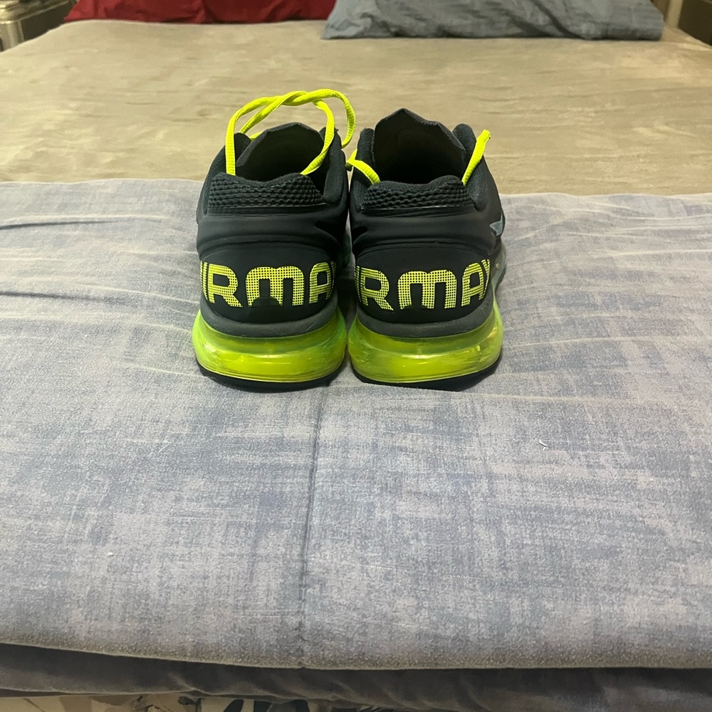 2013 Nike Air Max Blue Neon